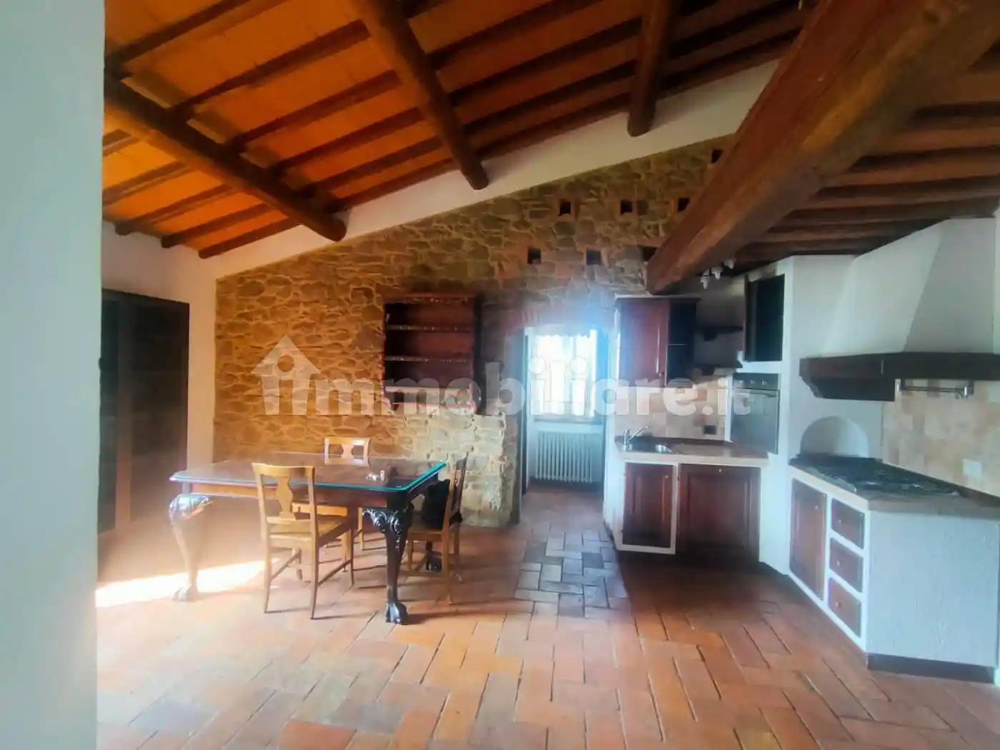 Appartamento in vendita a Reggello