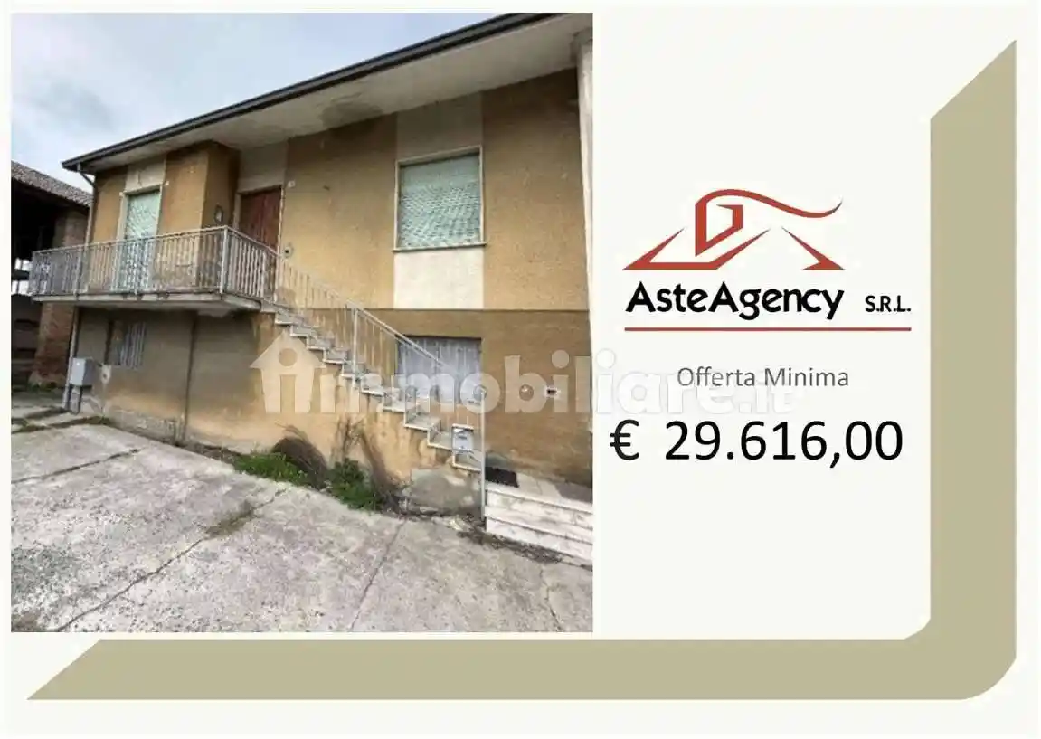 Casa indipendente in vendita a Casatisma