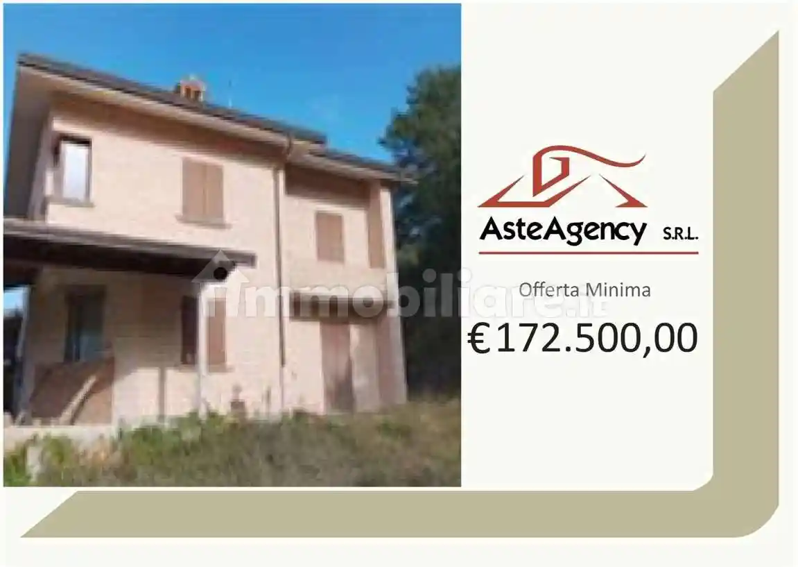 Villa in vendita a Cagli