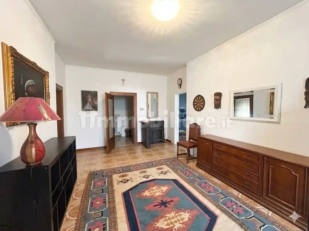 Casa indipendente in vendita a Terrazzo