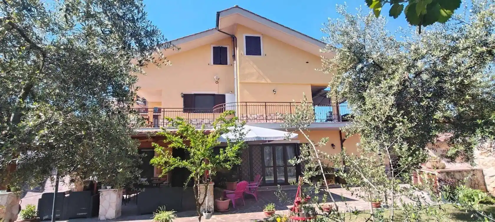 Villa in vendita a Sant'Angelo Romano