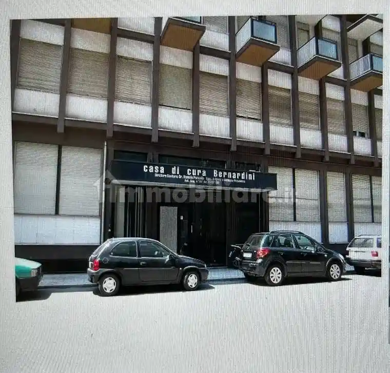Palazzo - Edificio in vendita a Taranto
