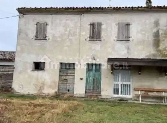 Rustico - Casale in vendita a Terre Roveresche