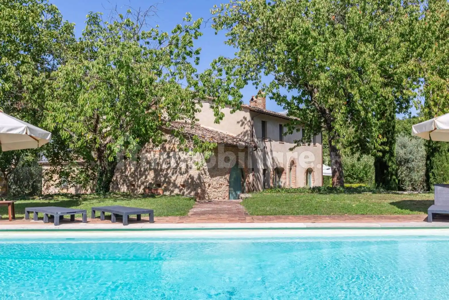 Rustico - Casale in vendita a Cetona