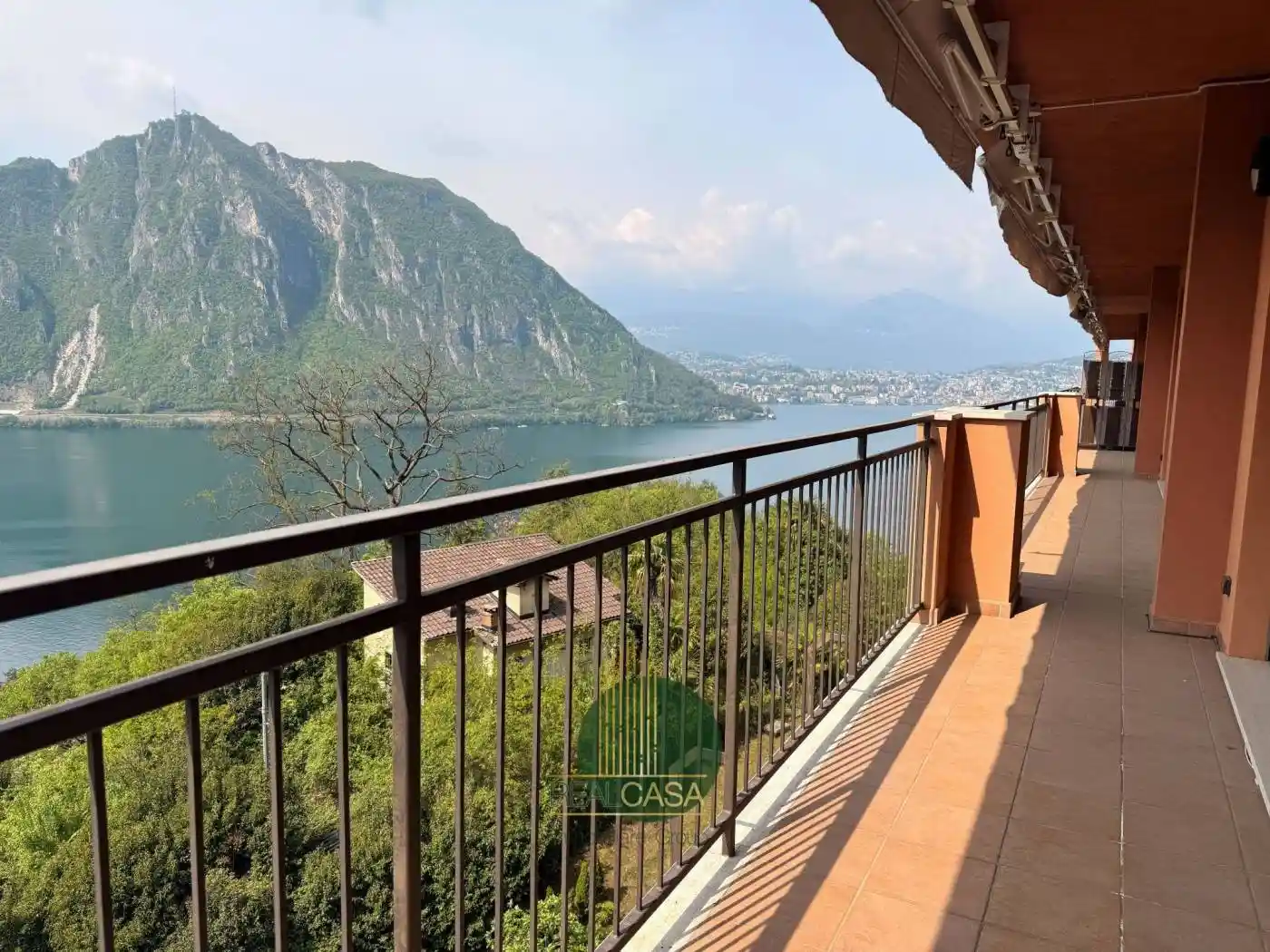 Appartamento in vendita a Campione d'Italia