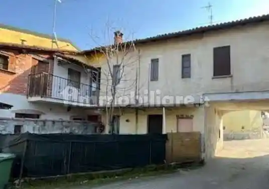Appartamento in vendita a Gambolò