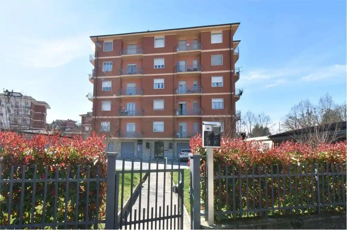 Appartamento in vendita a Canale