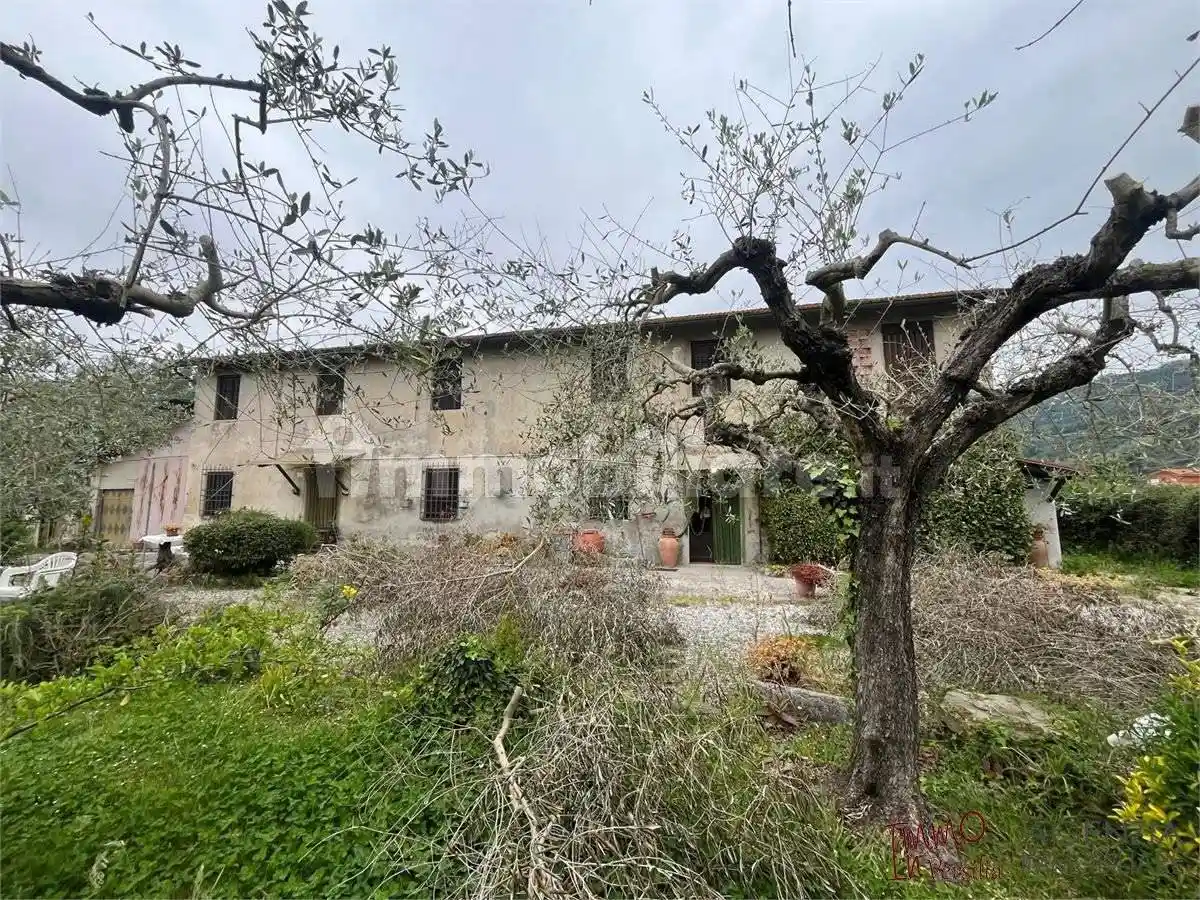 Rustico - Casale in vendita a Massarosa
