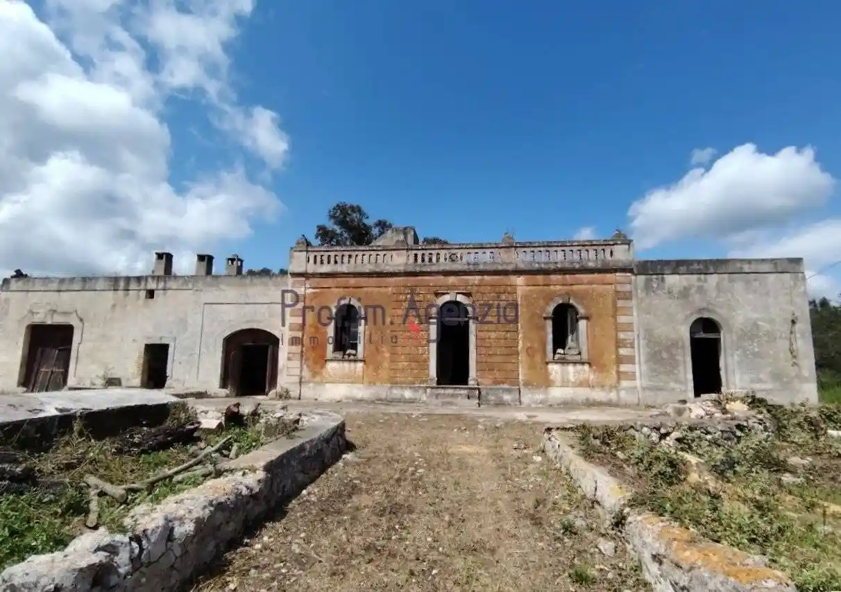 Rustico - Casale in vendita a Ceglie Messapica