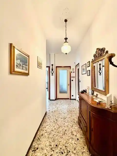 Appartamento in vendita a Novara