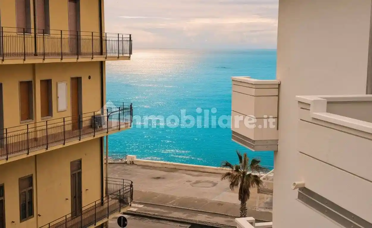 Appartamento in vendita a Capo d'Orlando