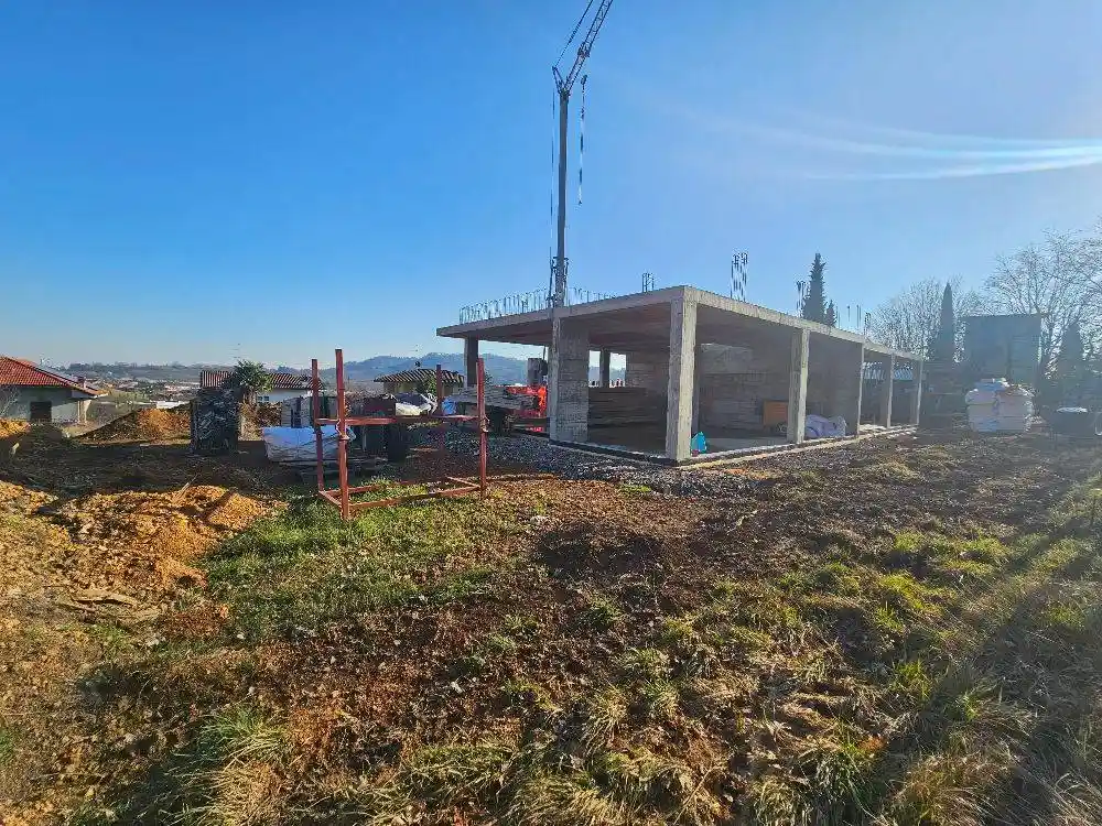 Villa in vendita a Almè