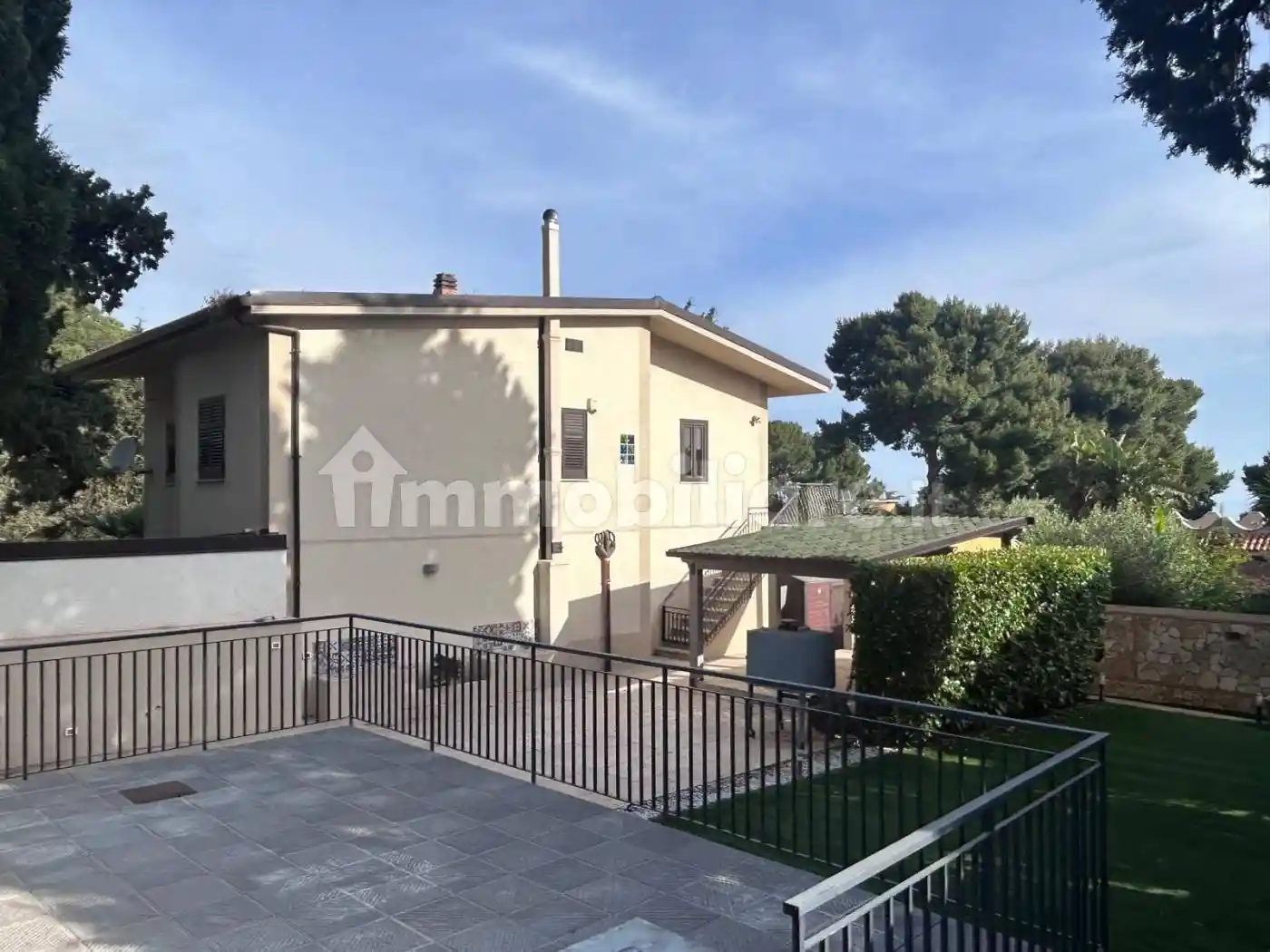 Villa in affitto a Altavilla Milicia