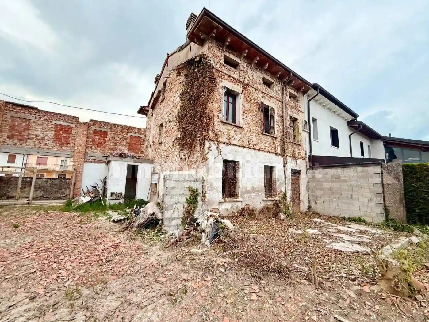 Villetta a schiera - foto 2