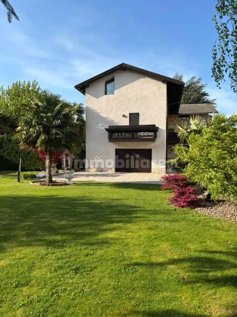 Villa in vendita a Trento