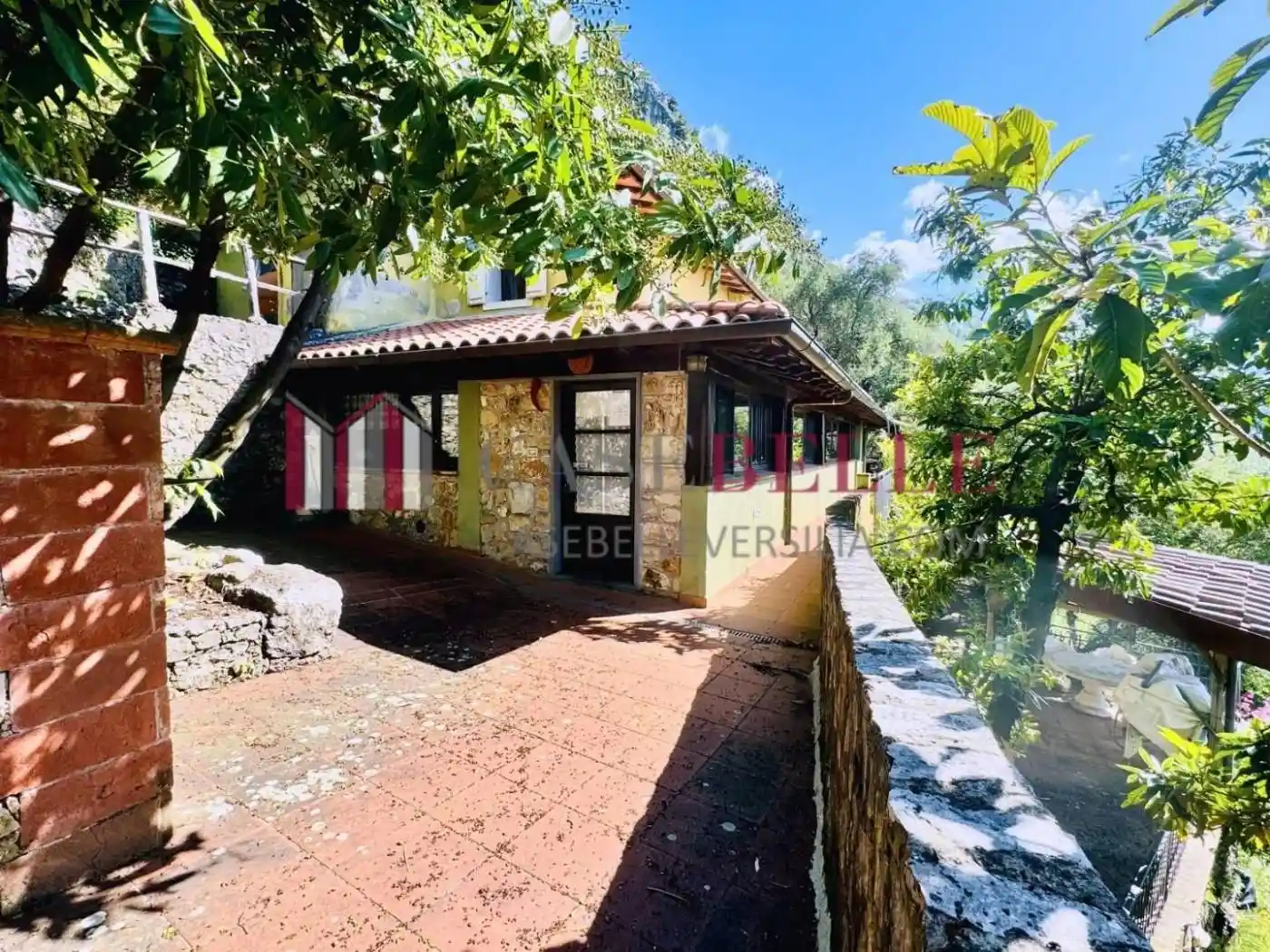 Rustico - Casale in vendita a Camaiore