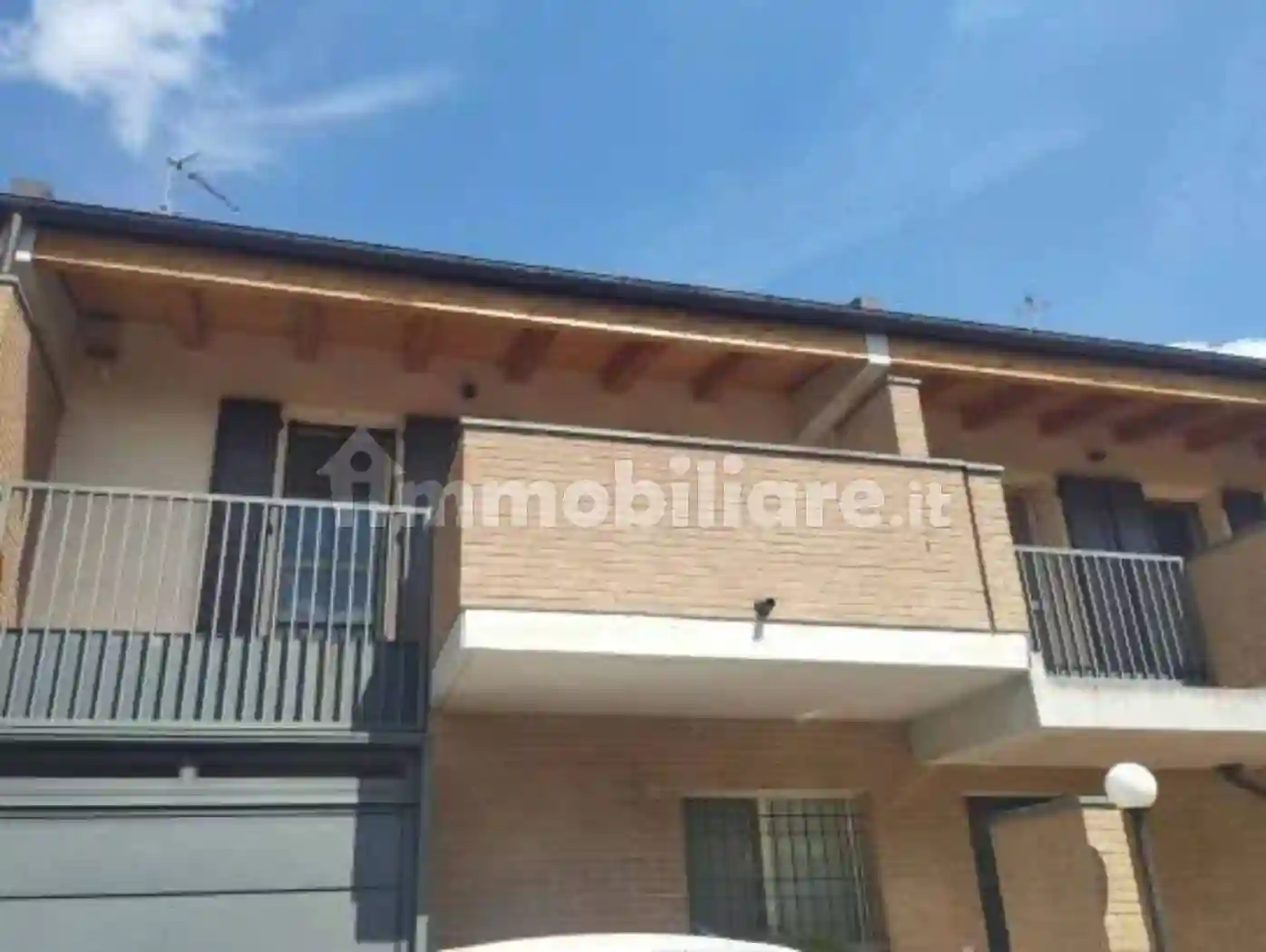 Villetta a schiera - foto 2