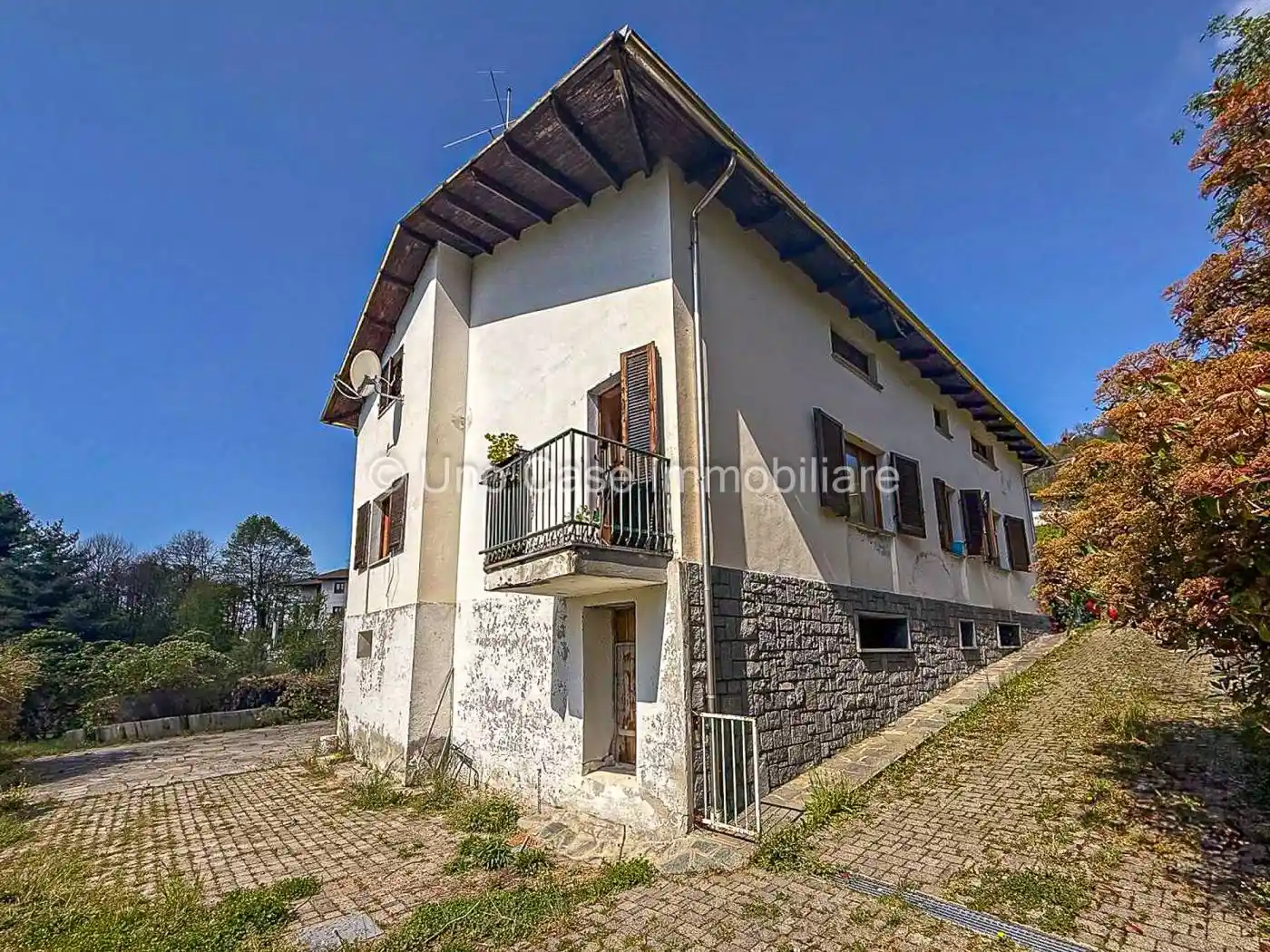 Villa in vendita a Val di Chy