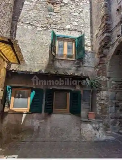 Casa indipendente in vendita a Bellegra