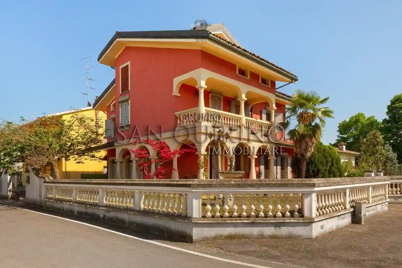 Villa - foto 2