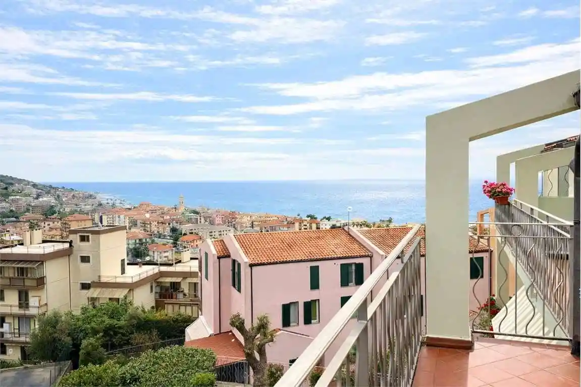 Villetta a schiera in vendita a Riva Ligure