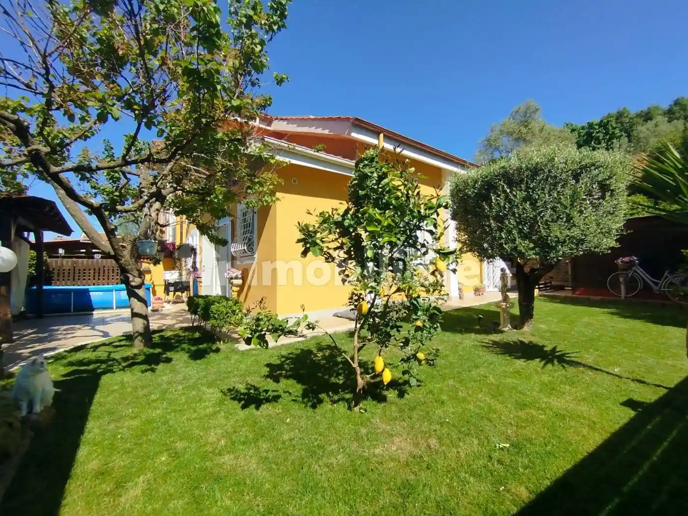 Villa in vendita a Manziana