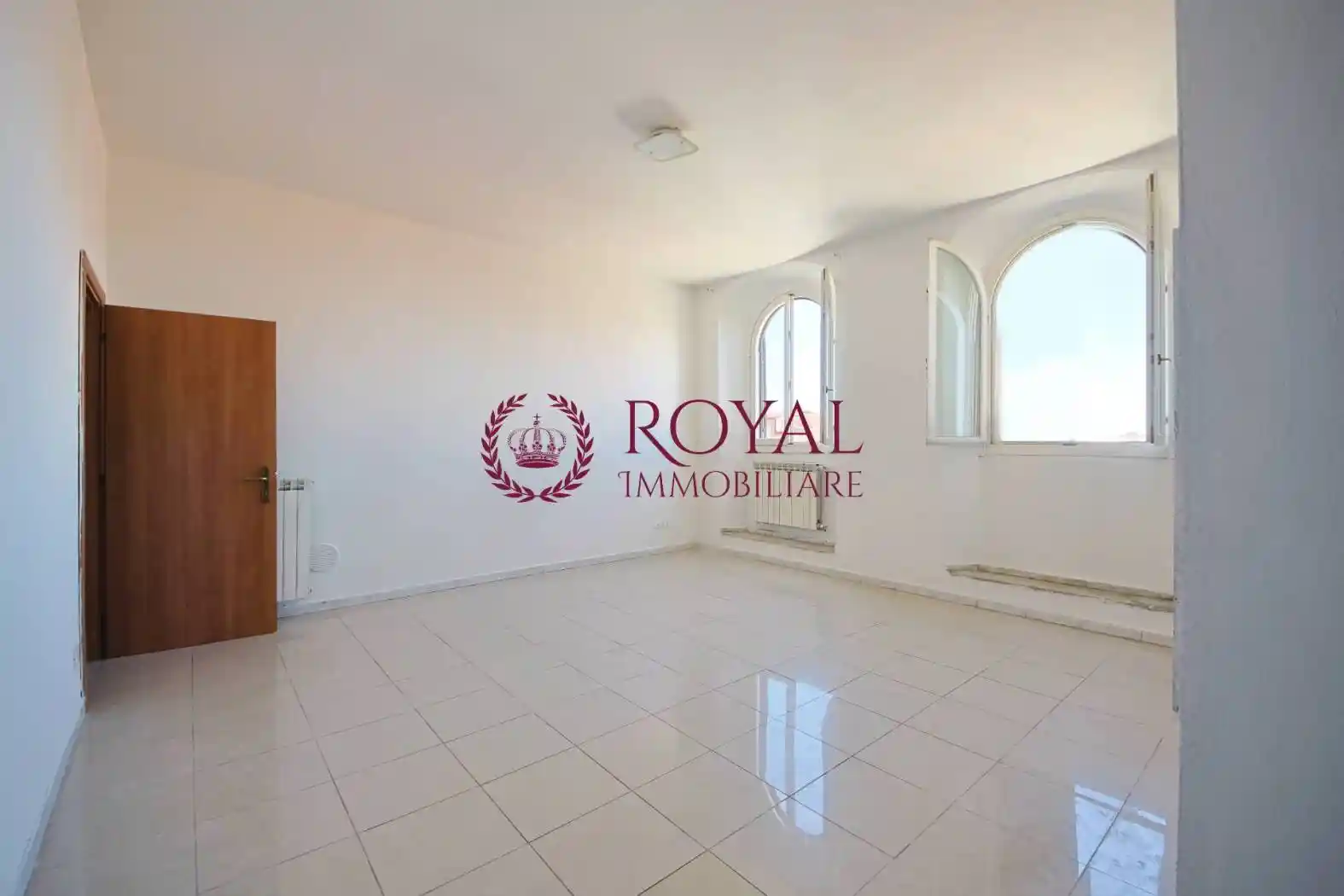 Appartamento in vendita a Livorno