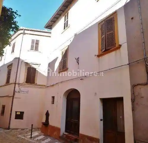 Villa in vendita a Cingoli