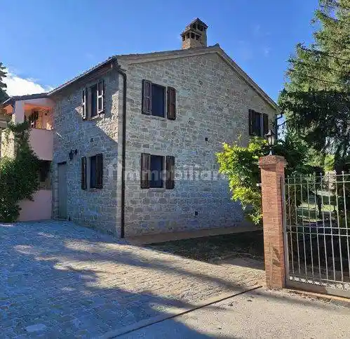 Rustico - Casale in vendita a Cingoli