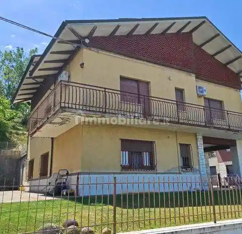 Villa in vendita a Cingoli