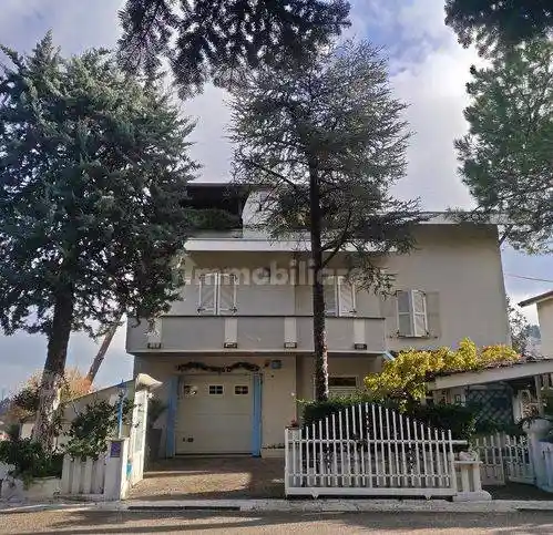 Villa in vendita a Cingoli