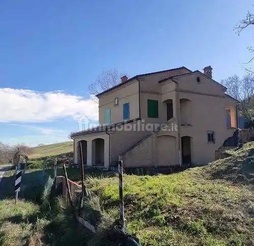 Villa in vendita a Cingoli