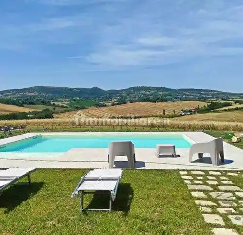 Rustico - Casale in vendita a Cingoli