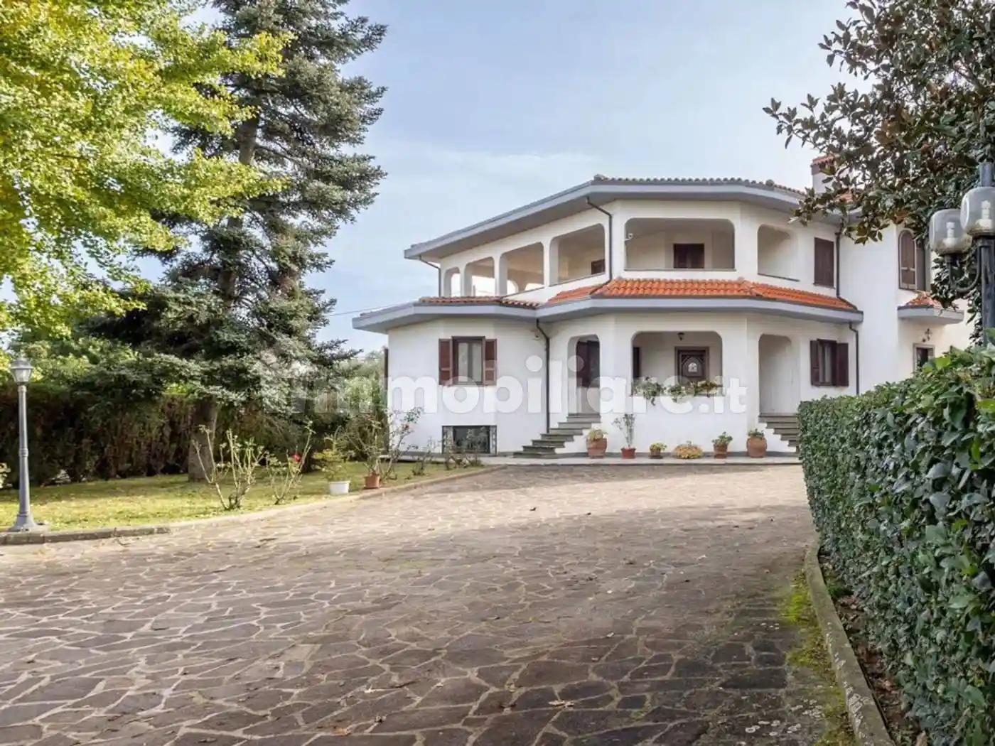 Villa in vendita a Viterbo
