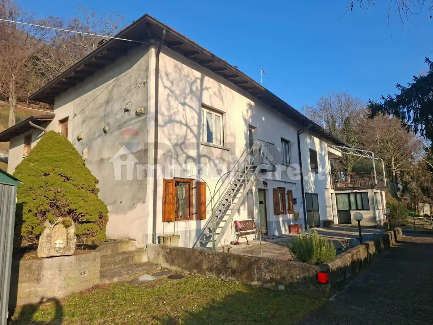 Appartamento in vendita a Endine Gaiano