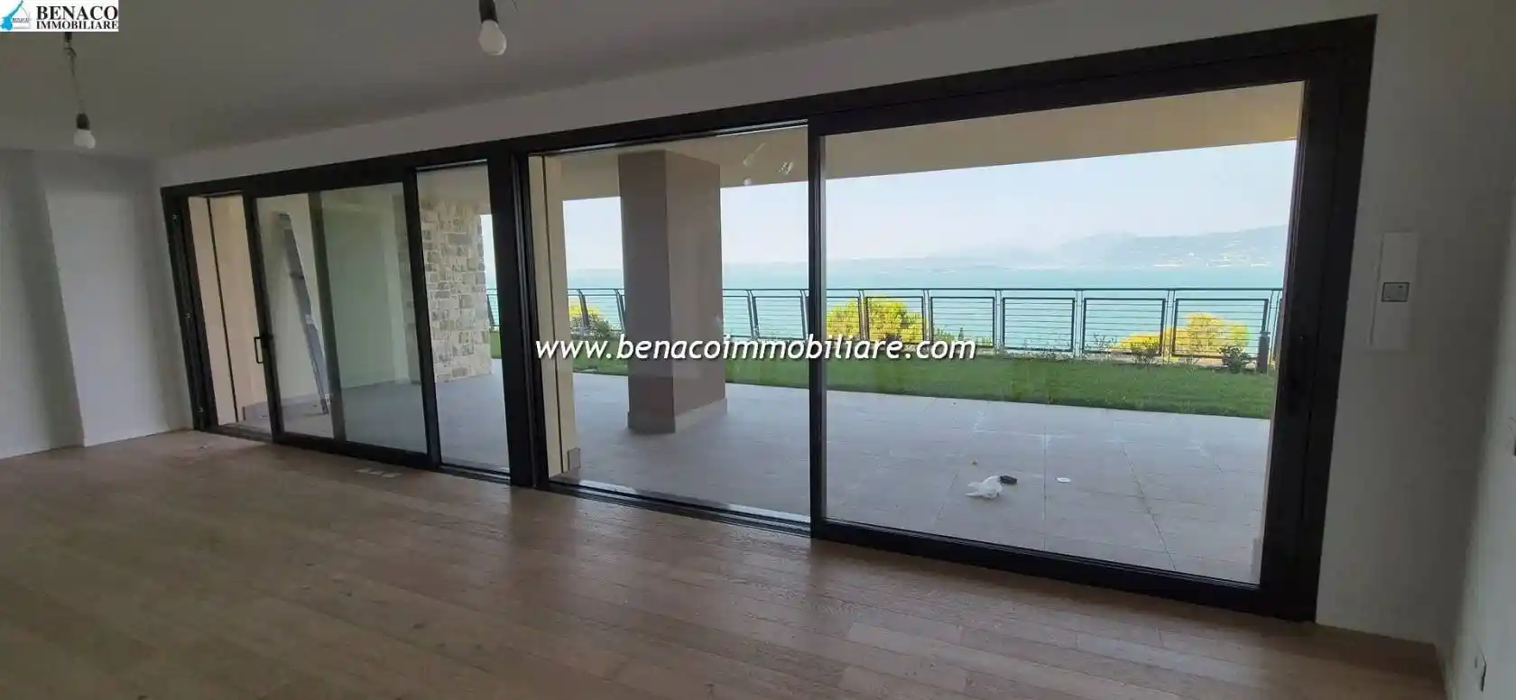 Appartamento in vendita a Torri del Benaco