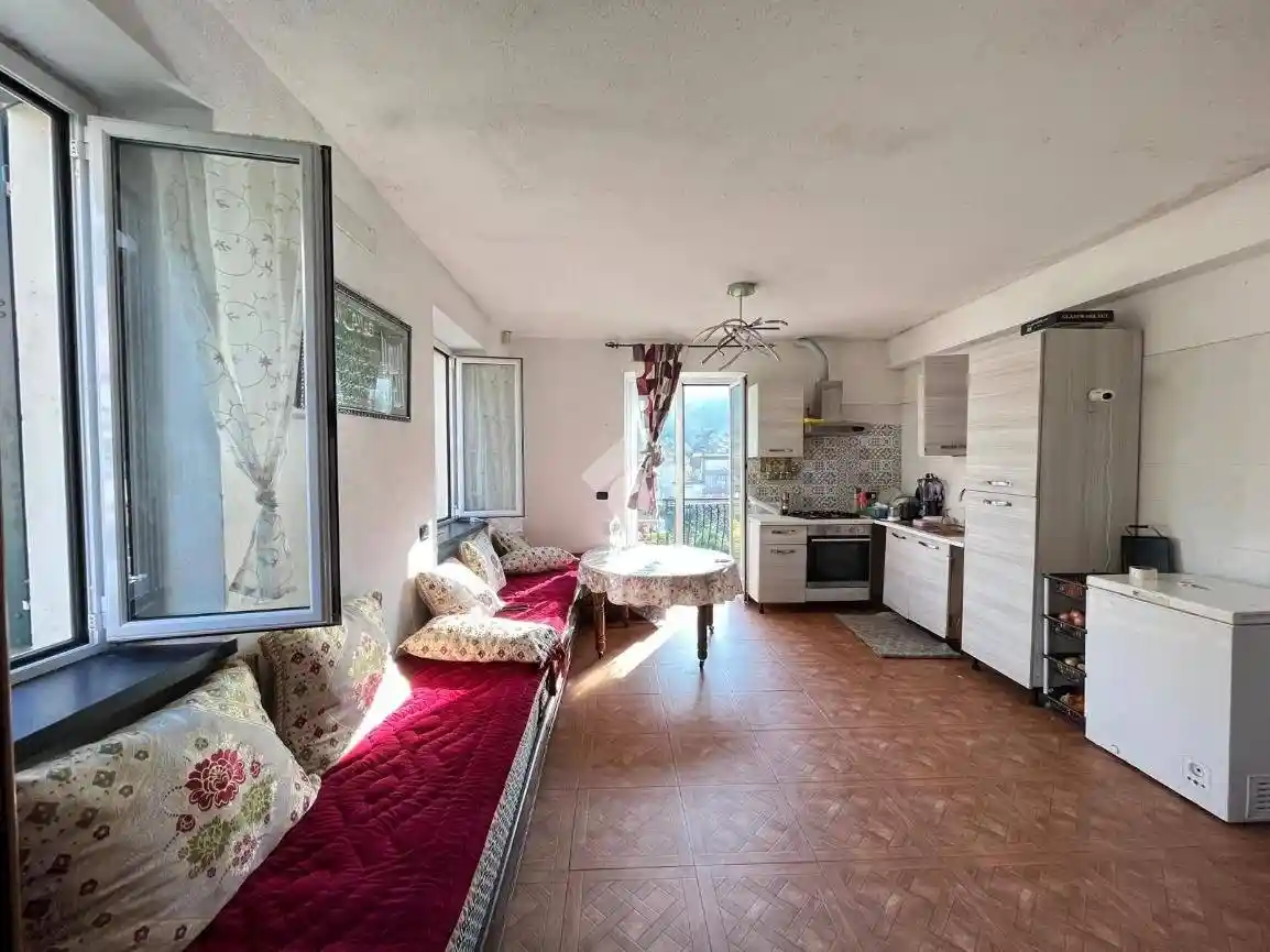 Appartamento in vendita a Cicagna