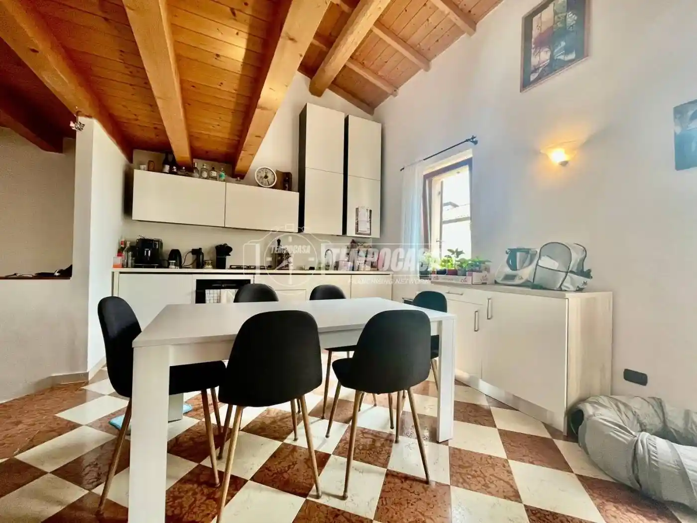 Appartamento in affitto a Peschiera del Garda