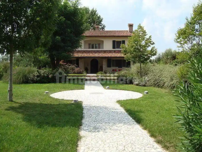 Villa in vendita a Codigoro