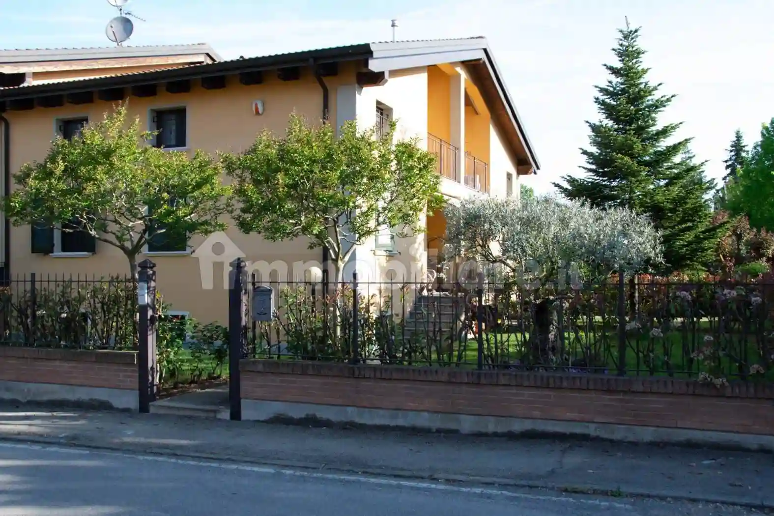 Villetta a schiera - foto 2