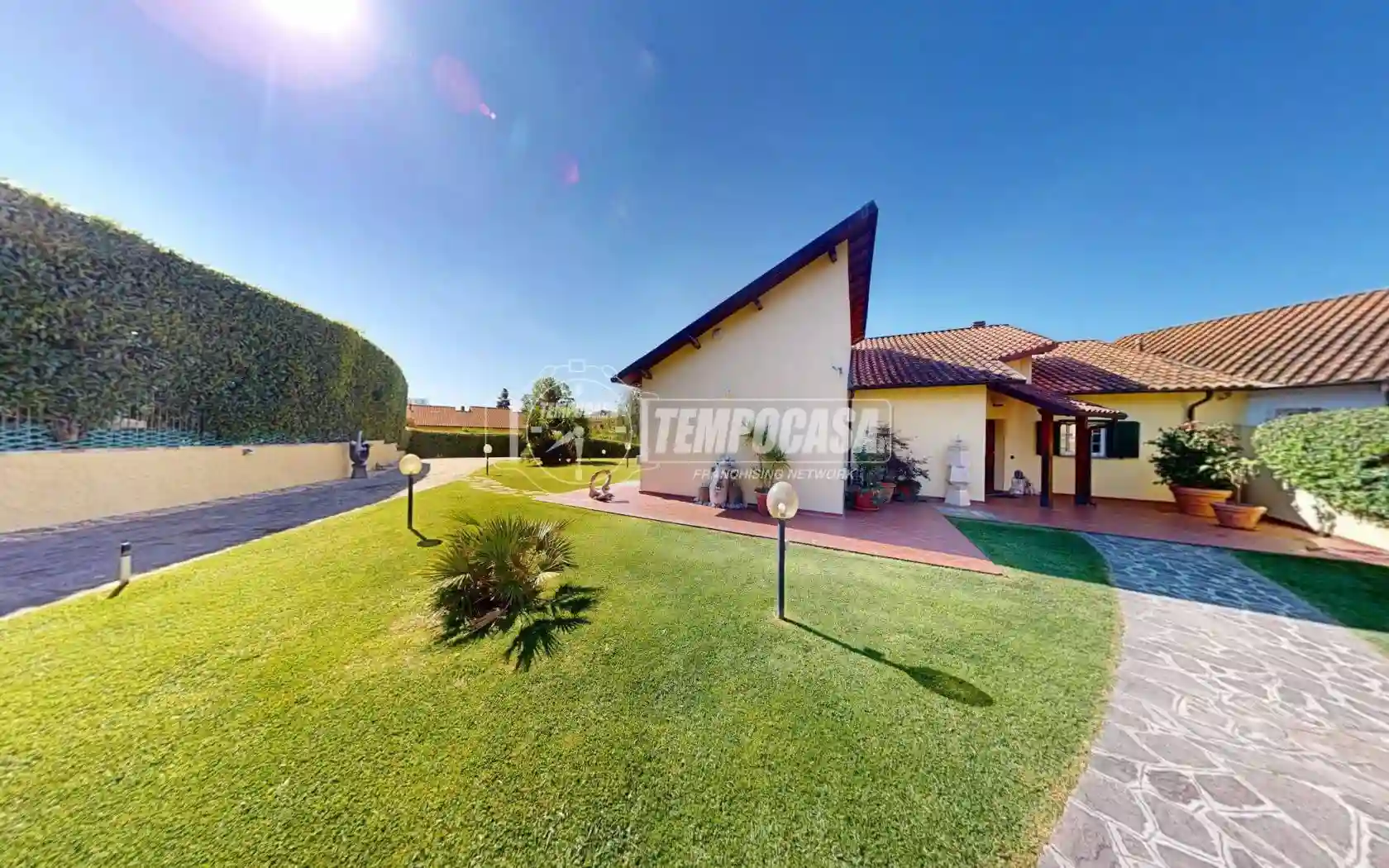 Villa - foto 2
