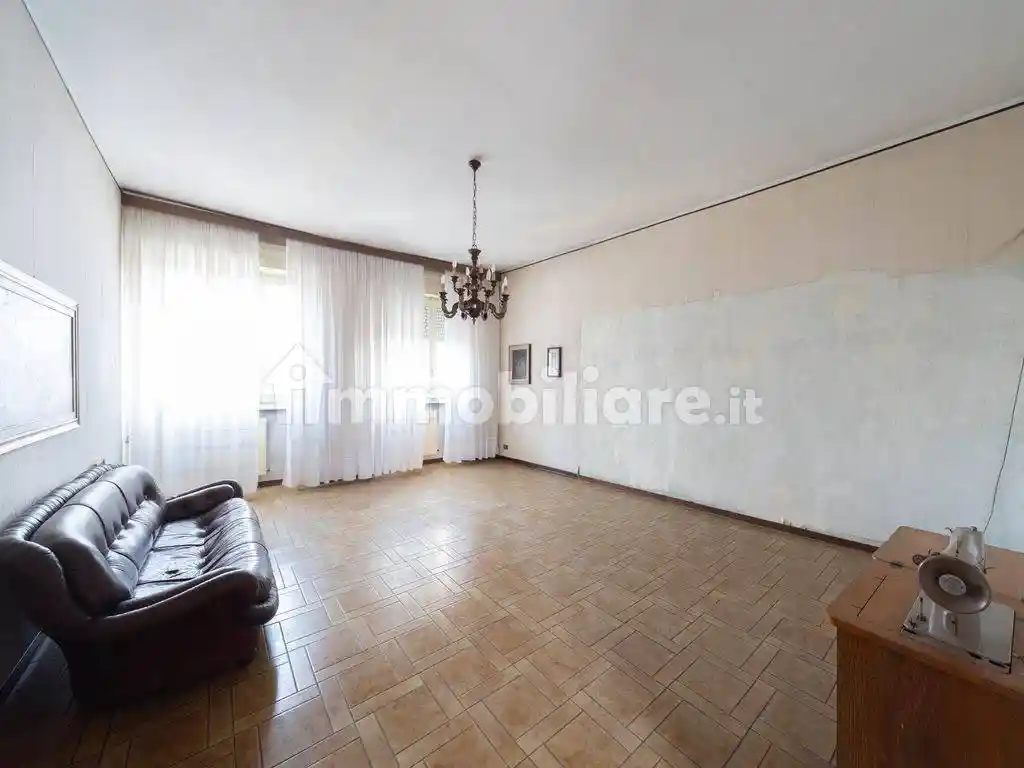 Appartamento in vendita a Seregno