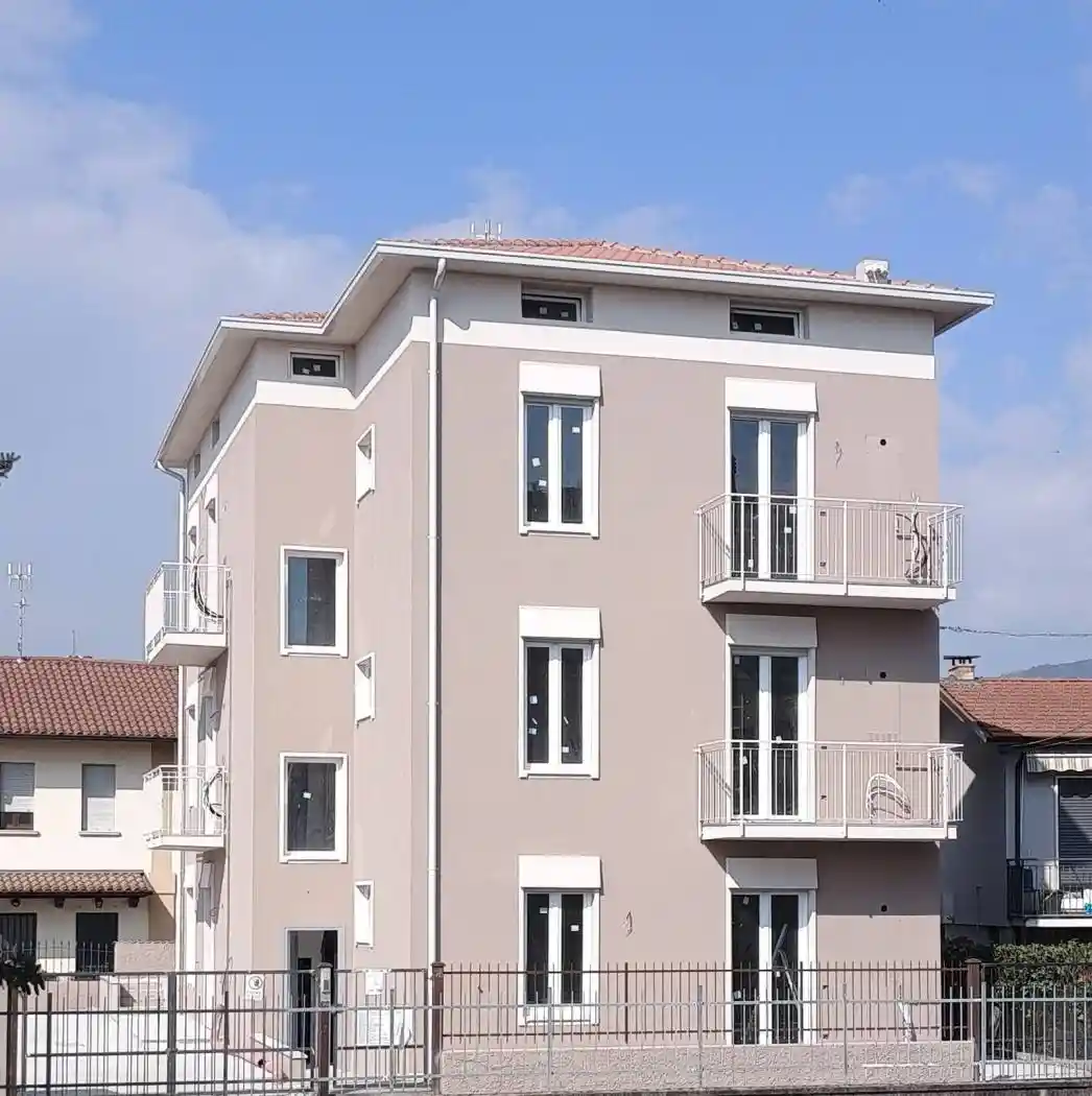 Appartamento in vendita a San Zeno Naviglio