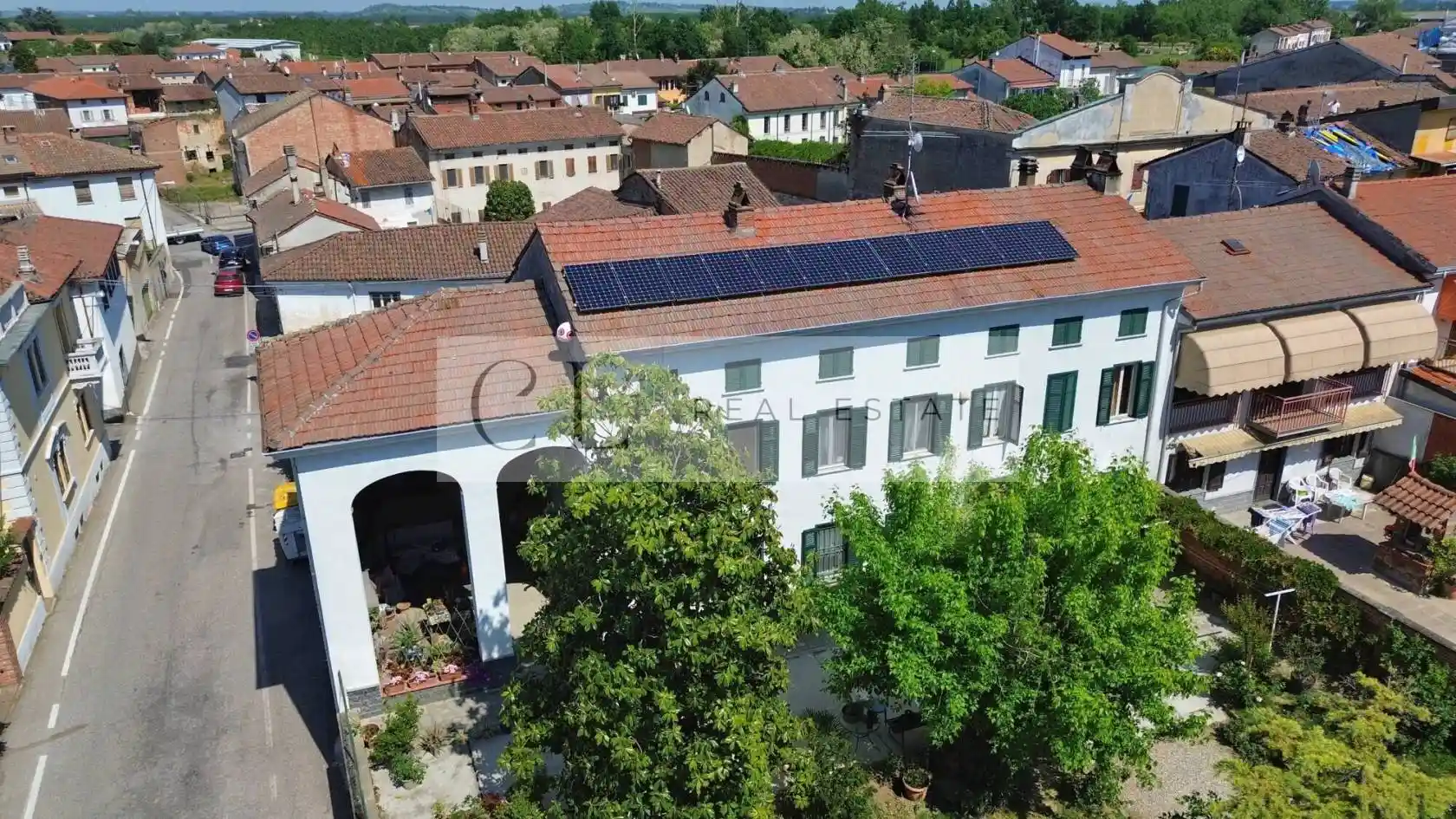 Villa in vendita a Mirabello Monferrato