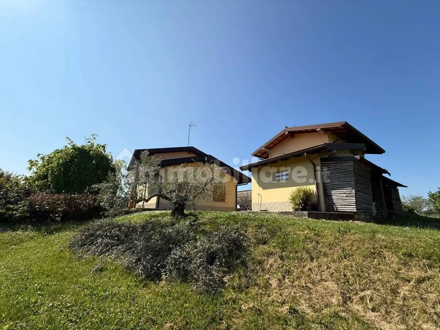 Rustico - Casale in vendita a Dolegna del Collio
