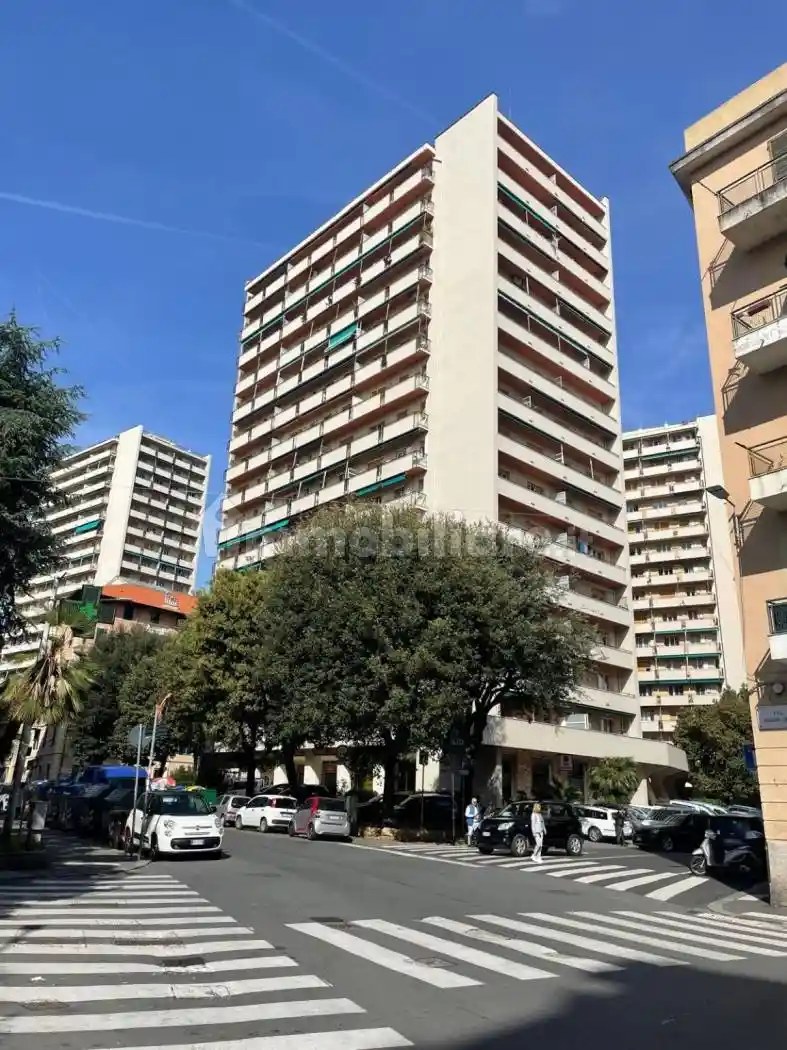 Appartamento in vendita a Genova