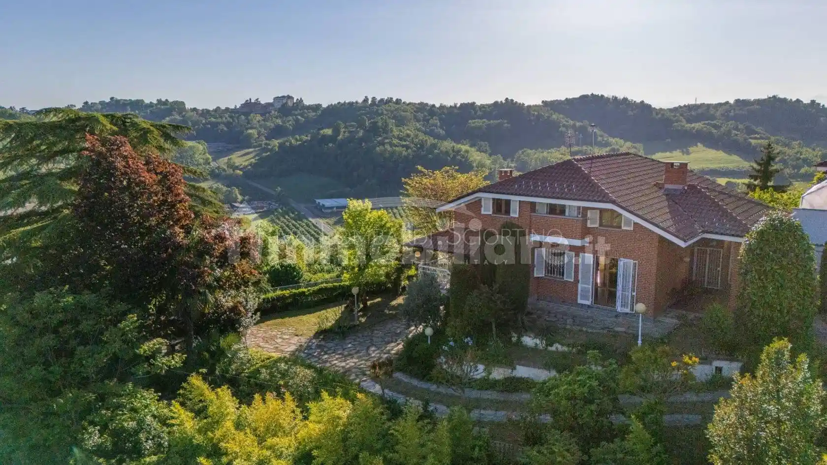 Villa in vendita a Montechiaro d'Asti