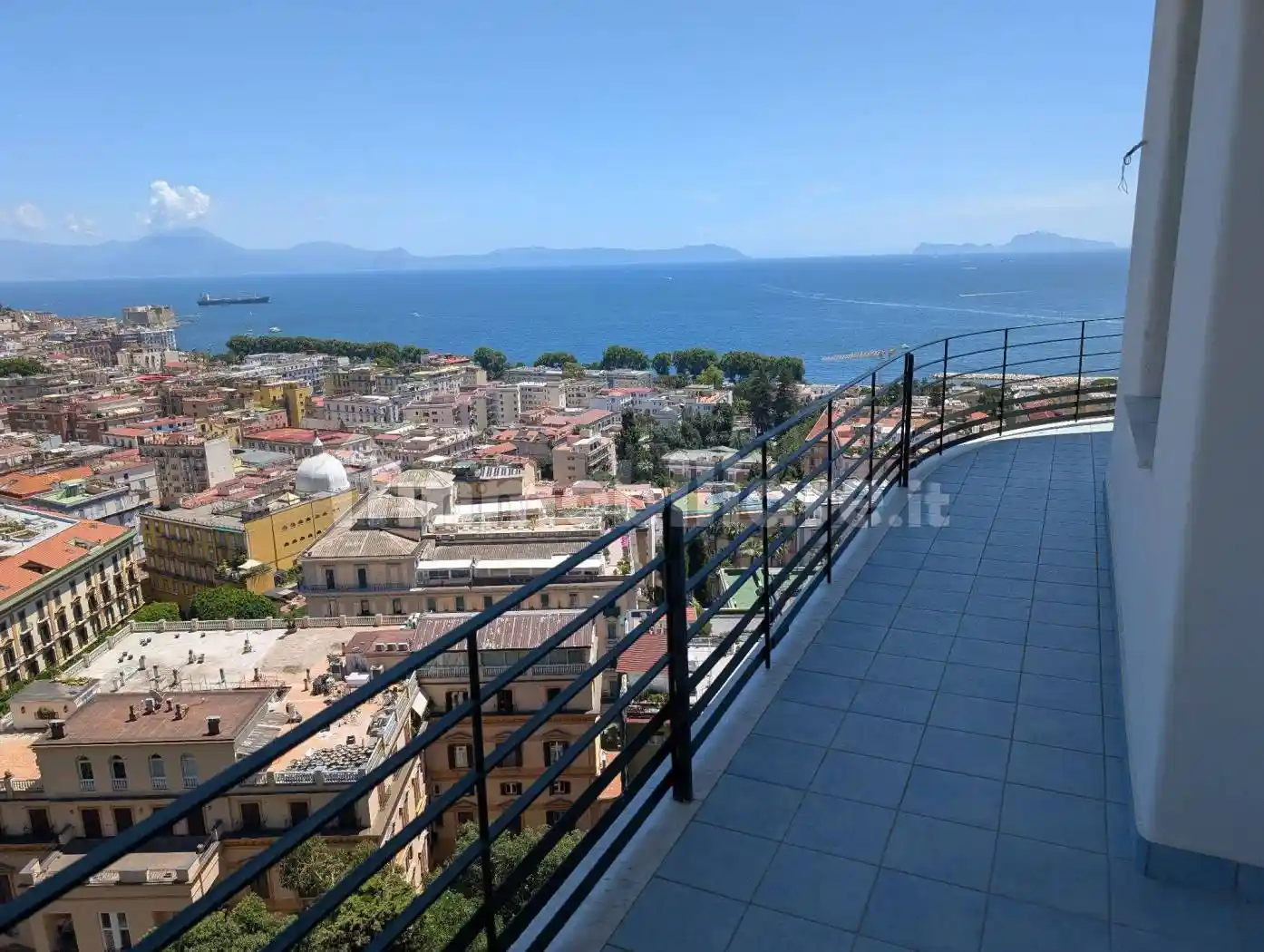 Appartamento in affitto a Napoli
