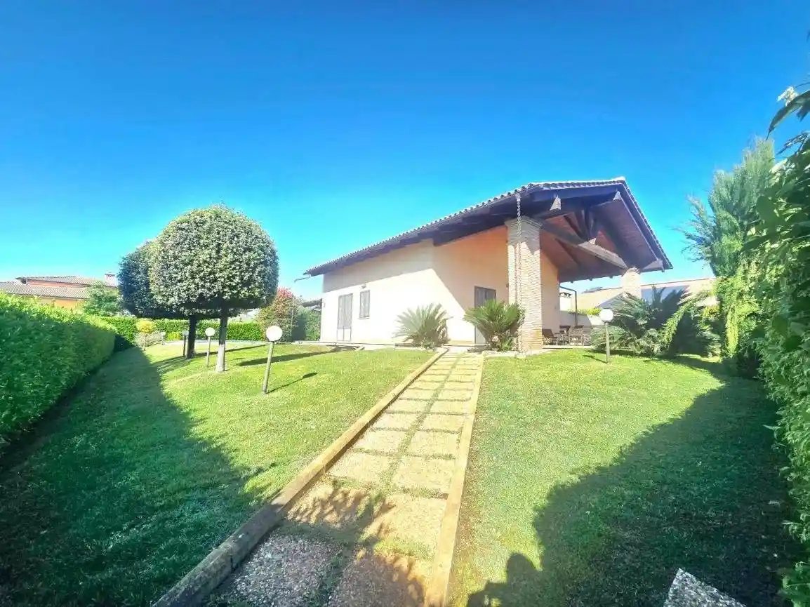 Villa in vendita a Fiano Romano