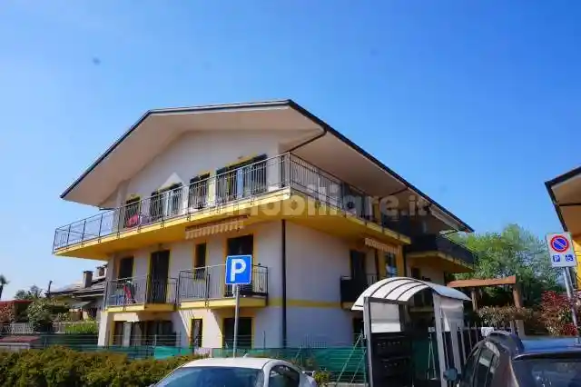 Appartamento in vendita a Medolago